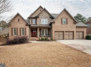 155 Cochran Farms Dr, Roswell, GA 30075