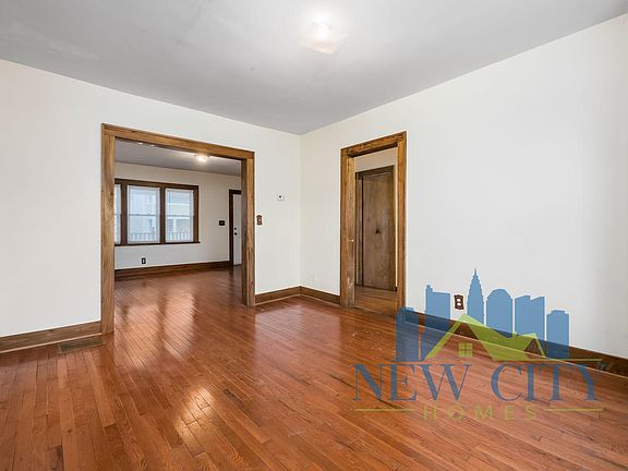 4th image of 180 Brehl Ave