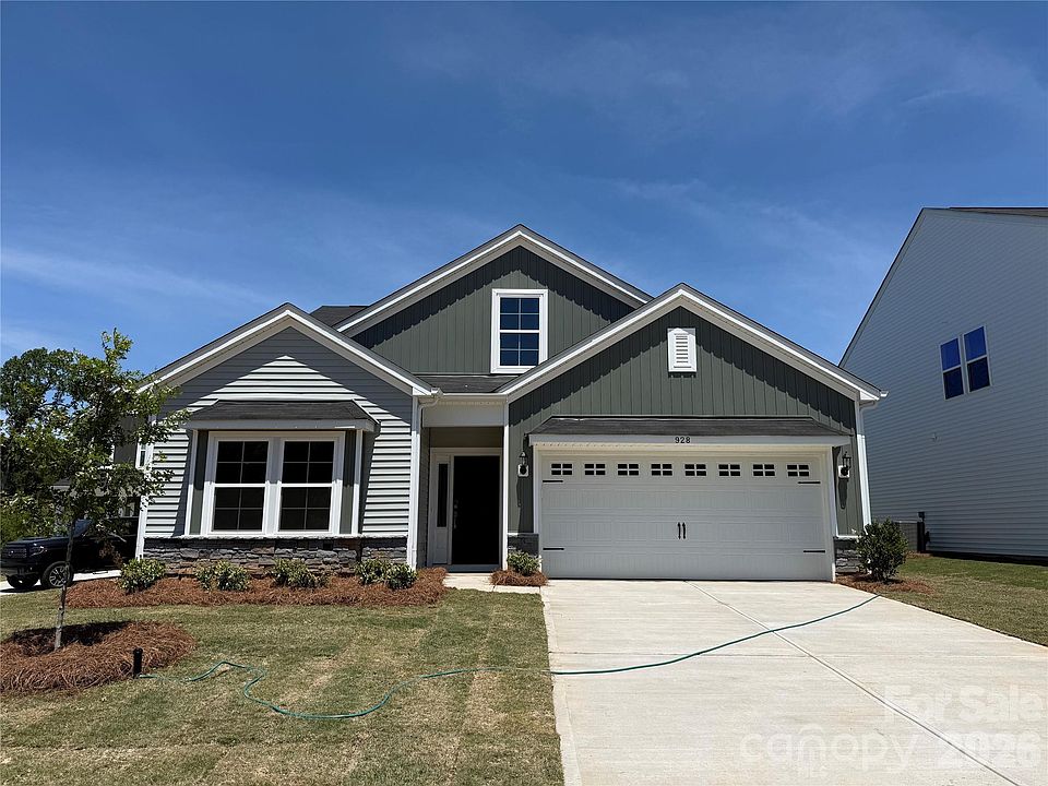 1st image of 928 Leyna Ct