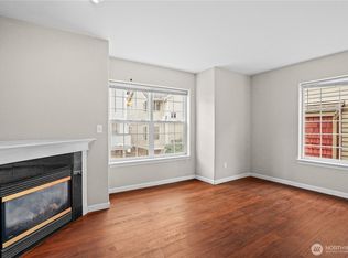 8526 Nesbit Avenue N Unit D, Seattle, WA 98103