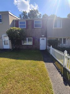 197 Hill Circle #197, Calverton, NY, 11933