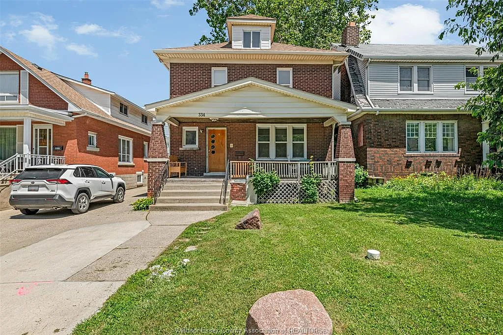 334 Rankin Ave photo 1