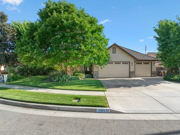 1985 Harvard Avenue, Tulare, CA 93274