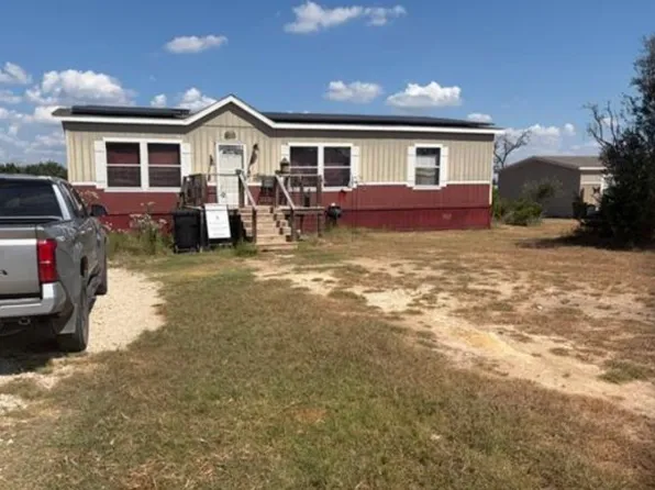 351 Private Road 1505, Bandera, TX 78003