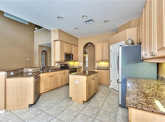 2nd image of 14893 Indigo Lakes Dr