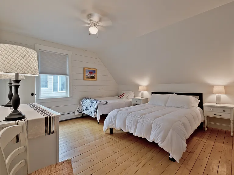 2 Tucker Ln — Photo 33