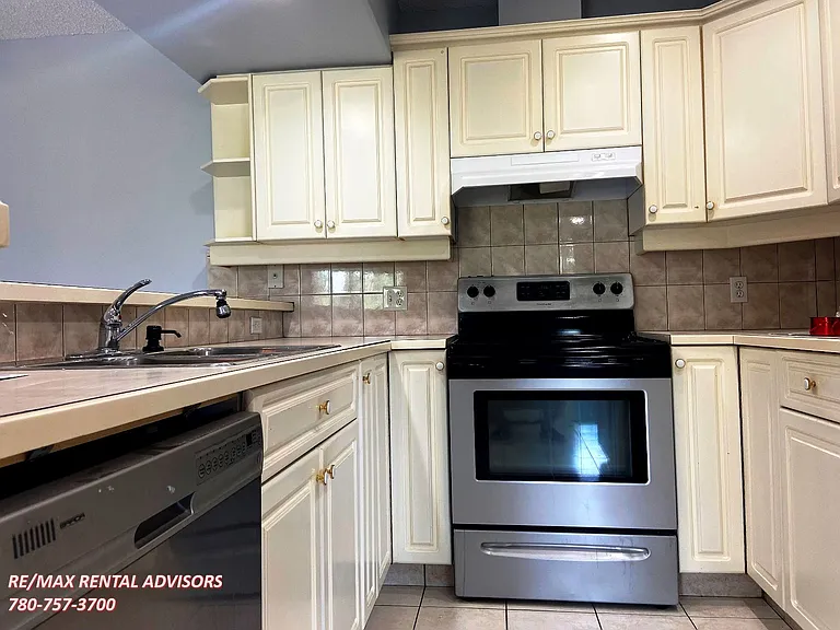 2816 116th St NW #C4 — Photo 3