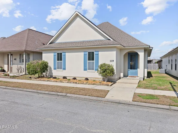 119 Laurel Grove Blvd, Youngsville, LA 70592