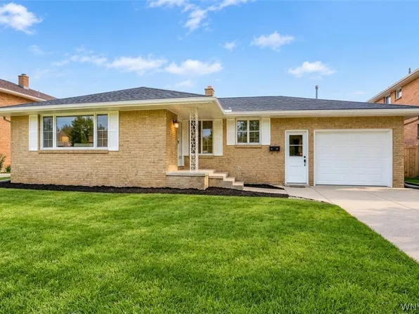 1354 George Urban Blvd, Cheektowaga, NY 14225