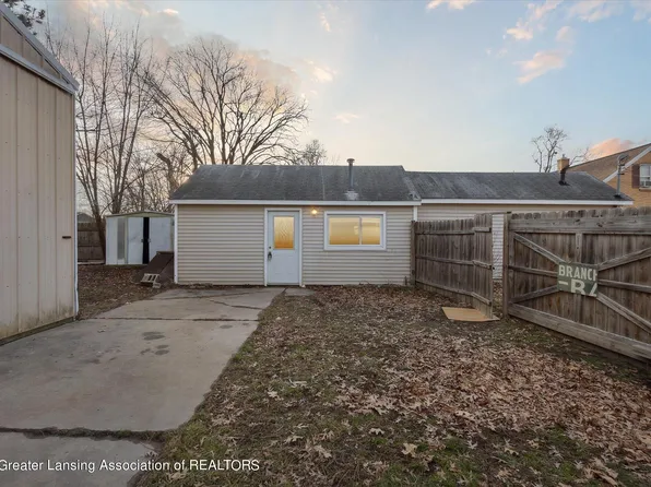 209 W Fairfield Ave, Lansing, MI 48906