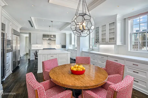 Sold by Corcoran | media 6