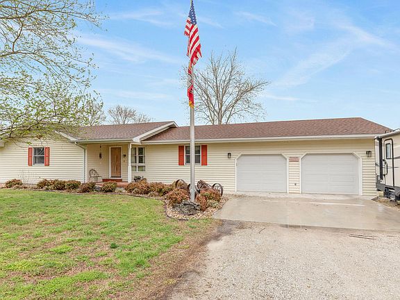 2nd image of 333 Bingham Road