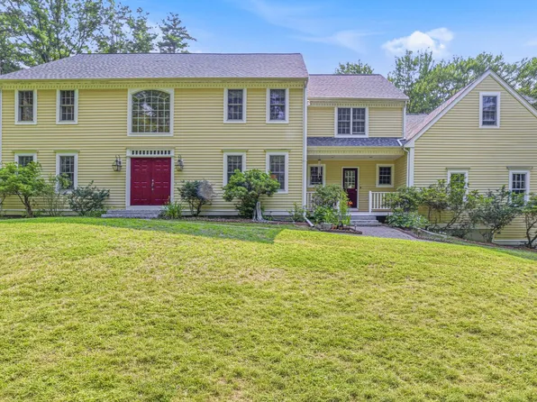 85 Cedarwood Rd, Boxboro, MA 01719