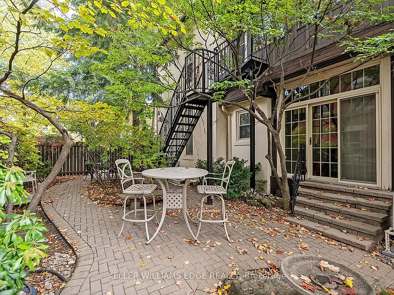 432 Burlington Ave #5 — Photo 34