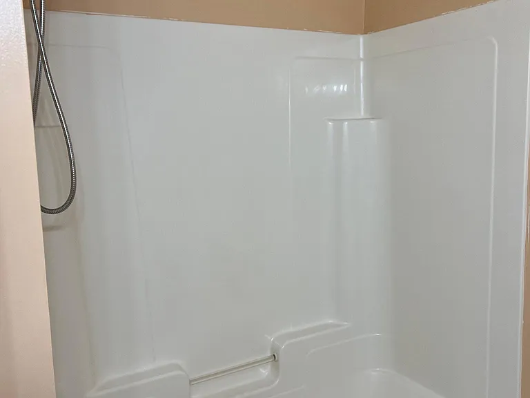 Basement full bathroom