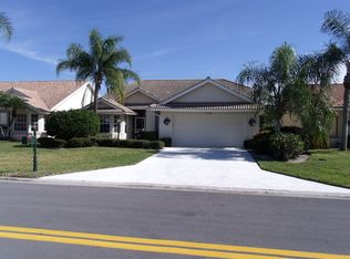 188 Saint James Way, Naples, FL 34104