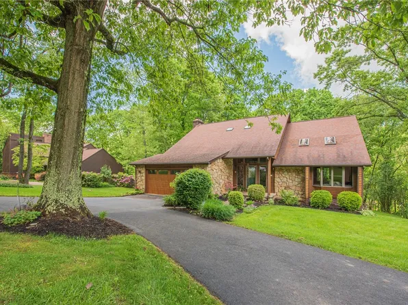 139 Woodbury Dr, Sarver, PA 16055