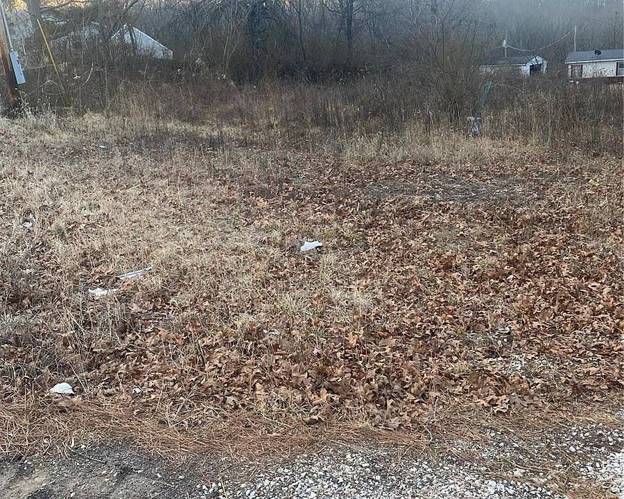 2nd image of 4439 Highway 47