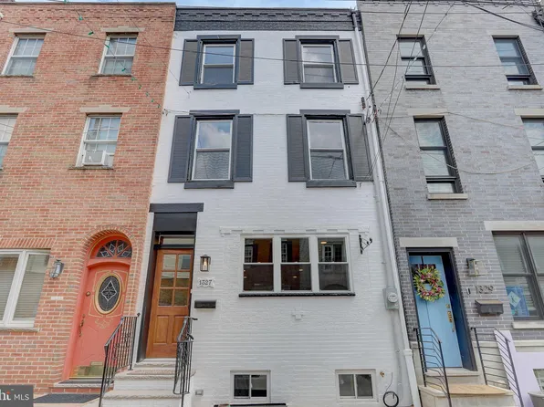 1327 S 10th St, Philadelphia, PA 19147