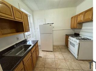 328 N 12th St APT 6, Newark, NJ 07107