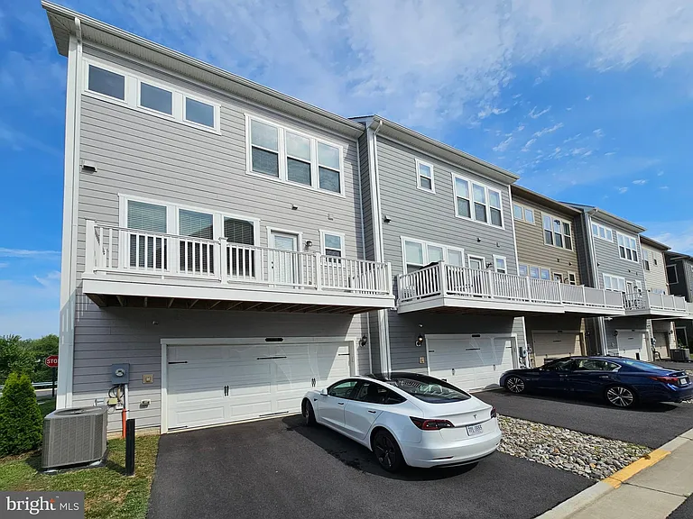 17235 Branched Oak Rd — Photo 44