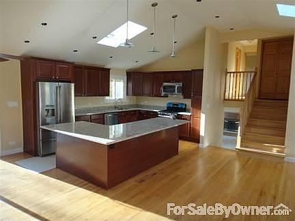 5th image of 8682 Ailsworth Dr