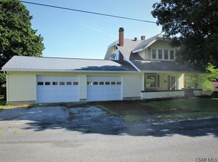 40 Strayer St, Central City, PA 15926