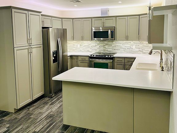 2nd image of 484 Eagle Dr