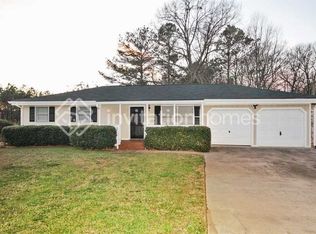 184 Sheila Ln, Powder Springs, GA 30127