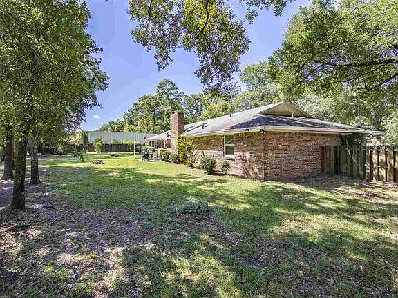 5th image of 4090 Guinevere Dr