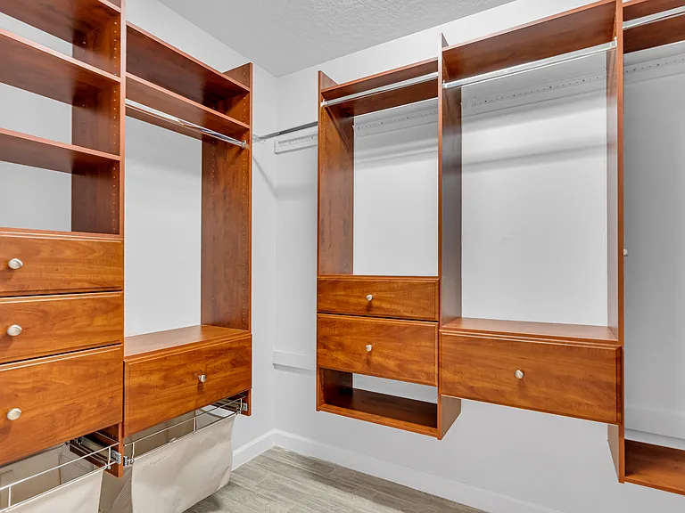 11790 Forest Park Cir — Photo 35