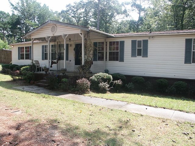 1st image of 136 Elaine Dr