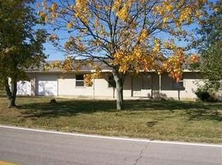 5724 Hollansburg Tampico Rd, Greenville, OH 45331