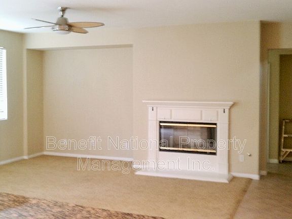 3rd image of 38305 Highpointe Ln