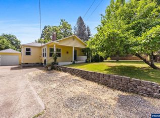 3234 Pioneer Dr, Salem, OR 97302