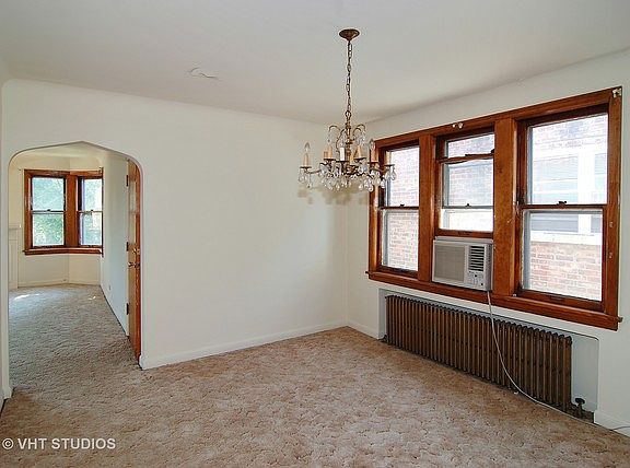5th image of 1822 Oak Park Ave
