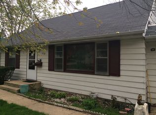 530 Stella Ct, Elgin, IL 60120