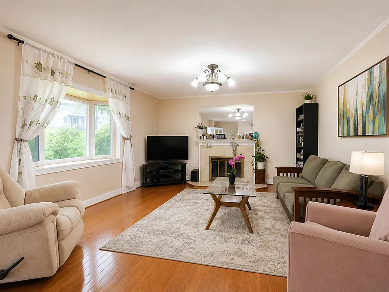 19 Aspen Rd — Photo 4