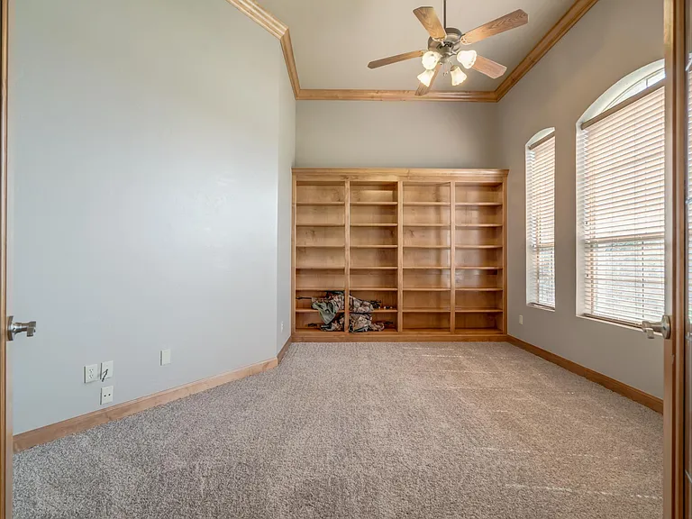 17108 Prestwick Cir — Photo 7