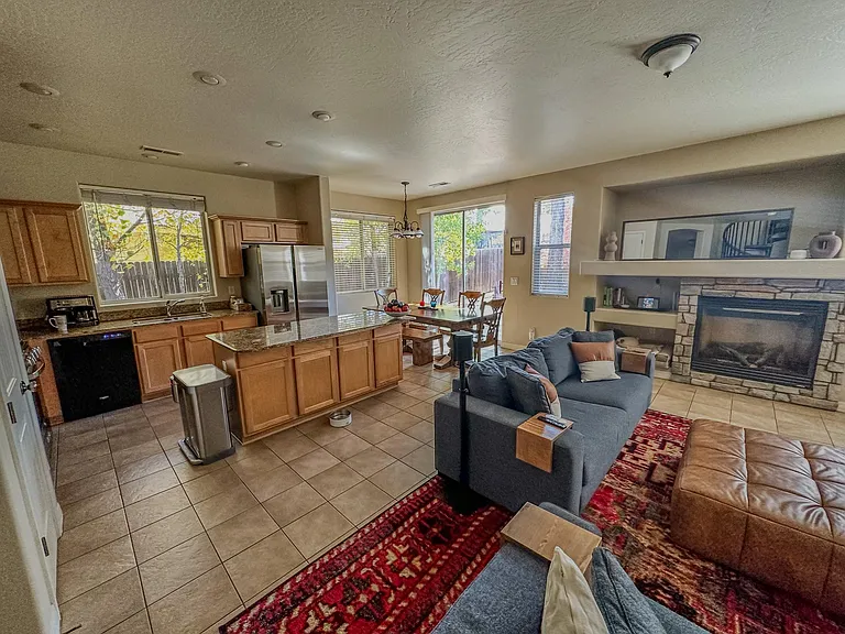 537 Nugget Trl — Photo 36