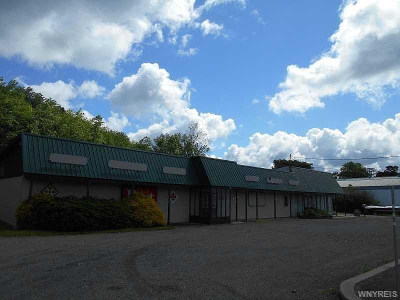 1st image of 524 Pine St
