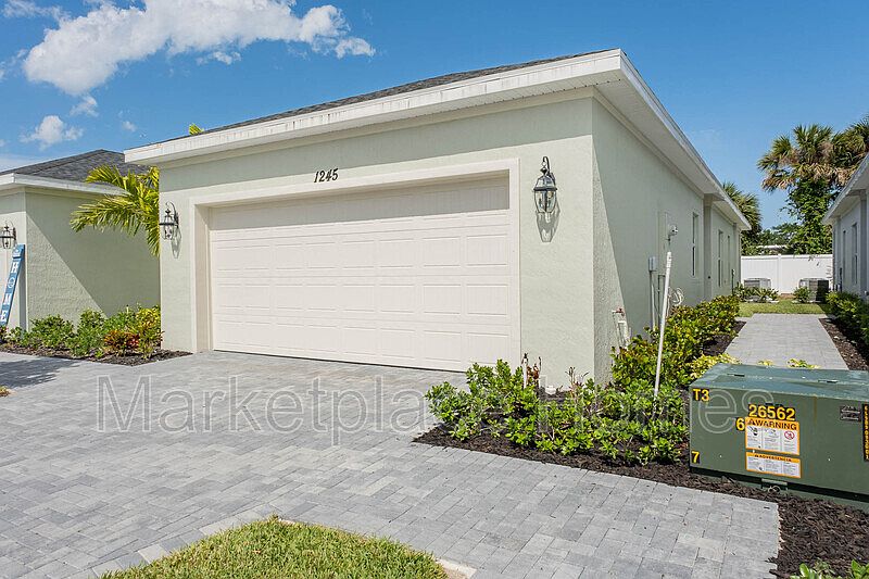 1st image of 1245 Preston Estates Cir