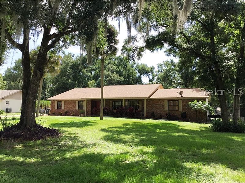 1st image of 641 Heather Ln