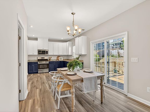 4th image of 209 Devon Fields Dr