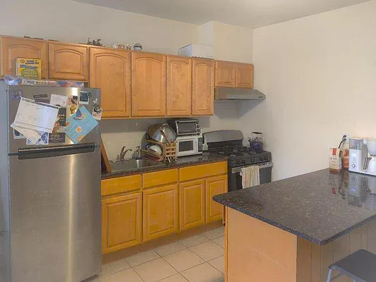 Rented by Remax Edge | media 23