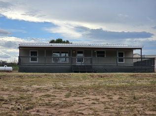 606 Lion Ln, Santa Rosa, NM 88435