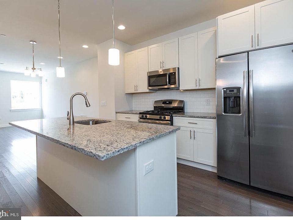 1st image of 1632 N 5th St Lot 43