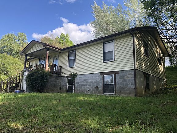 2nd image of 250 Garrison Ln