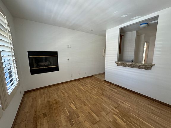 3rd image of 808 Idaho Ave #808