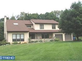 790 Hobbs Rd, Wayne, PA 19087